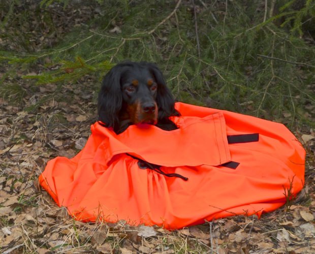 Nyhet: Jægerens hvilepose: Orange og vanntett med fiberpels