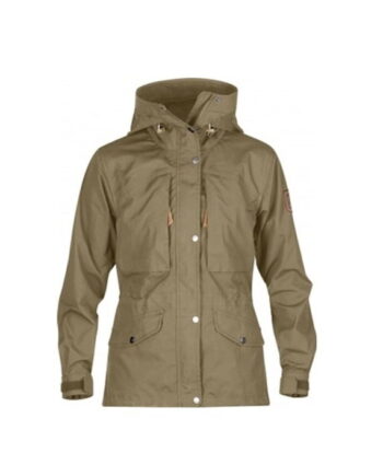 Fjällräven Singi Trekking Jacket W. SAND kjøper du på SQOOP outdoor (SQOOP.no)