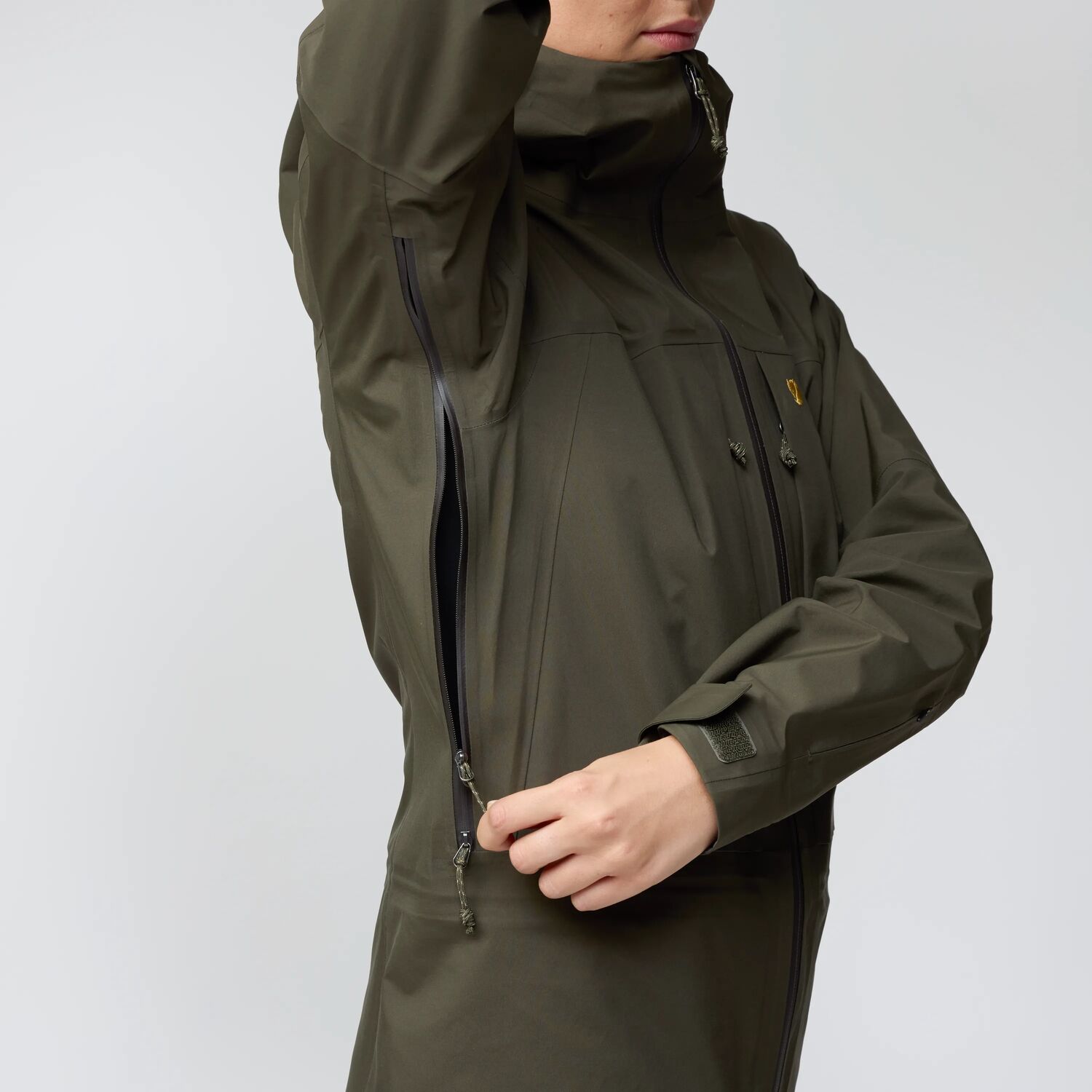 Fjällräven Bergtagen GTX Touring Jacket W (Flere fargevalg)